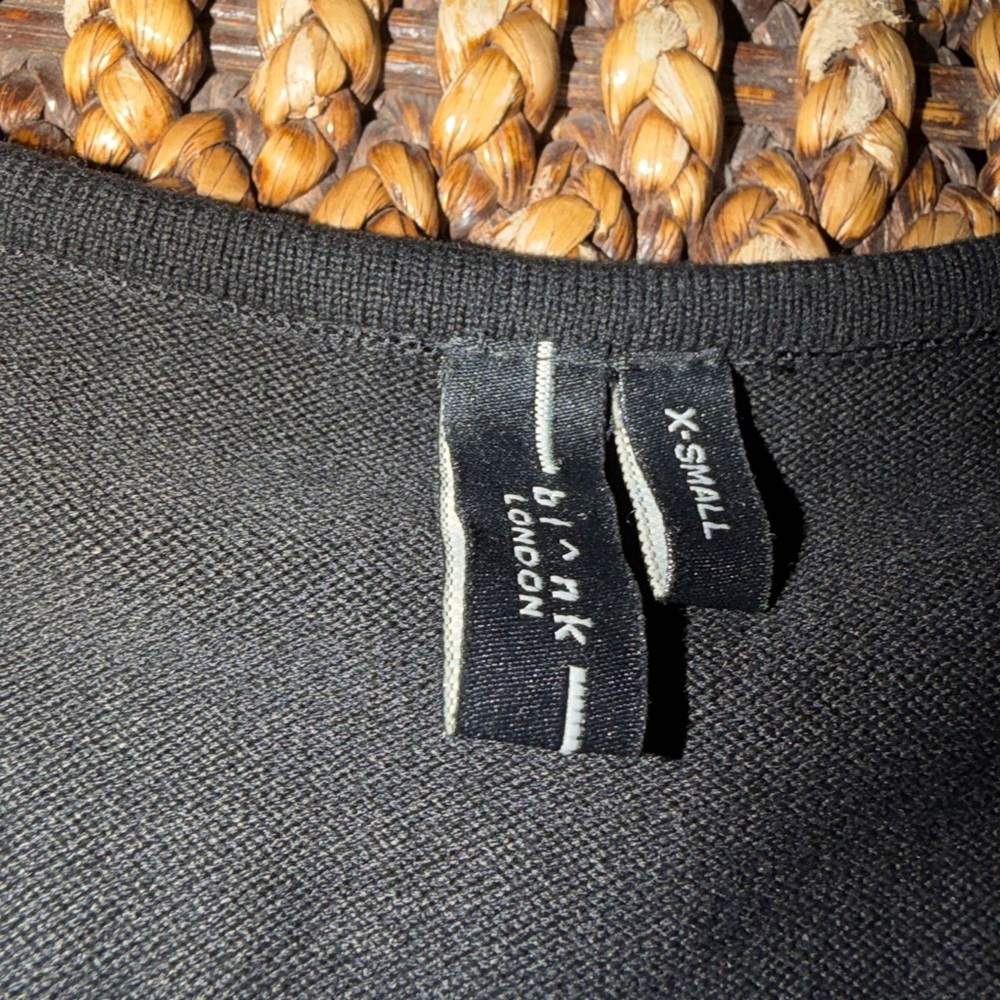 Bl-nk London Anthropologie Printed-Sleeve Sweater Top (107) - Picture 4 of 4
